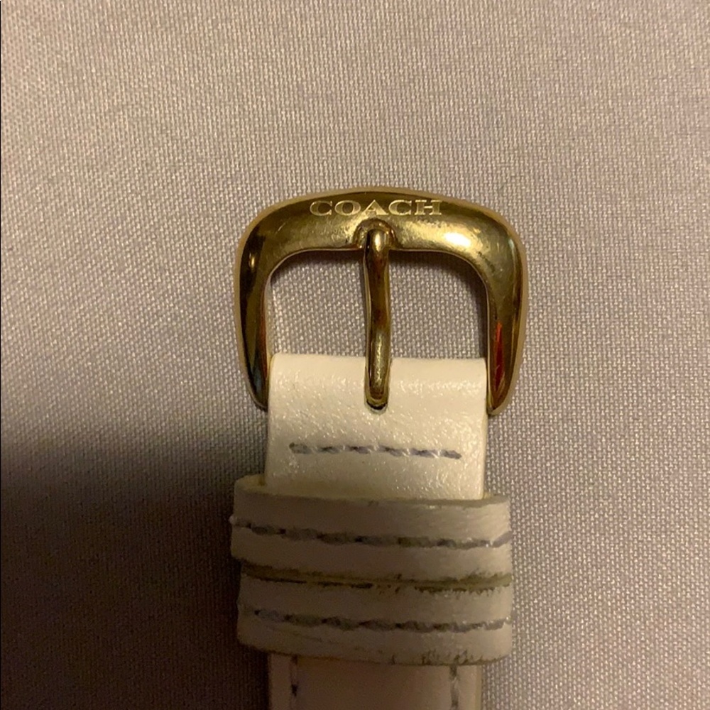 Coach Watch - Picture 3 of 4